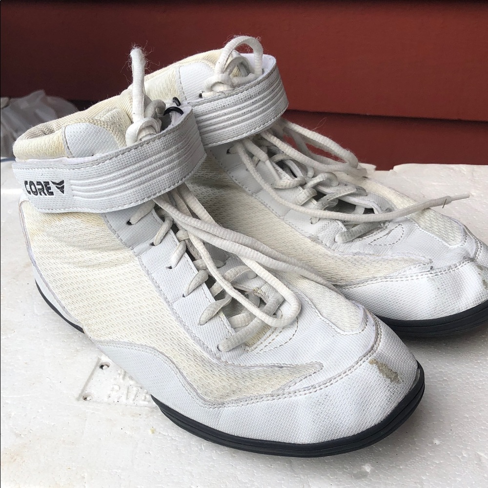 CORE High-Top Men’s White Wrestling Sneakers Size 8.5
